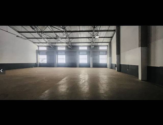 705M² WAREHOUSE SOLD IN RIVERHORSE VALLEY